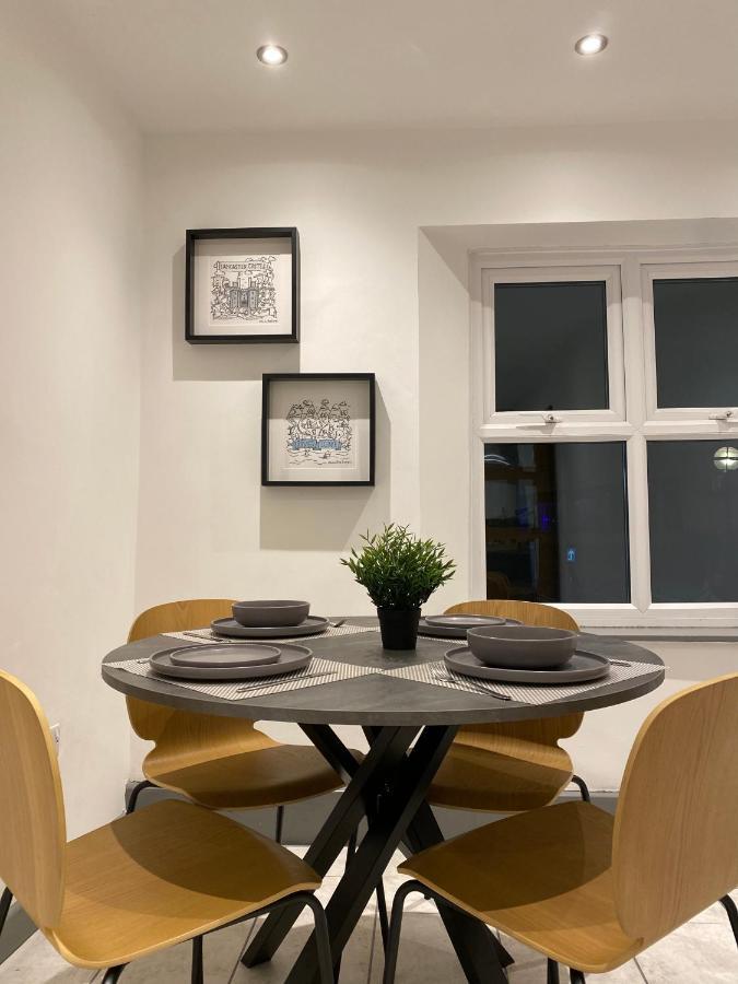 לנקסטר Spacious City Centre Property מראה חיצוני תמונה